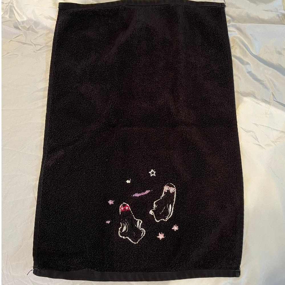 Ghost Hand Towel Set Unisex OS Black Very Good Embroidered Halloween - Picture 5 of 7